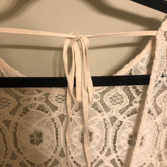 Crochet low back top - Picture 7 of 8